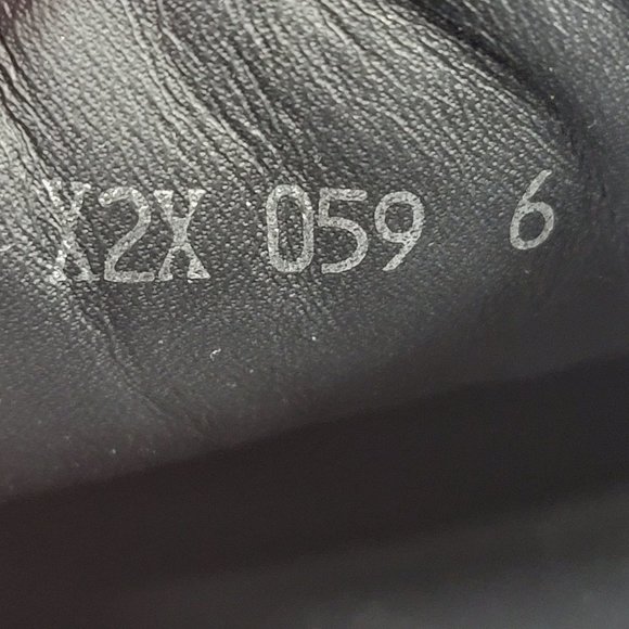 Giorgio Armani Nubuck With Leather Cap Toe Sneaker - Picture 10 of 10